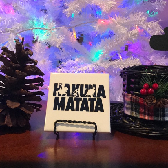 Other - Hakuna Matata tile with stand !!